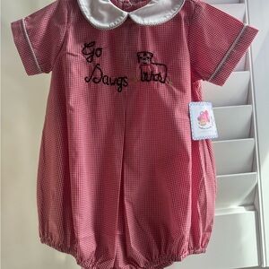 Go Dawgs Embroidered Bubble